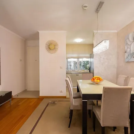 Apartment Ivana 公寓 *